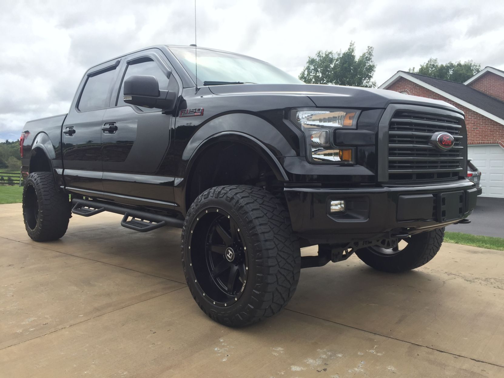 READERS RIDE 2017 F-150 XLT truck - 02